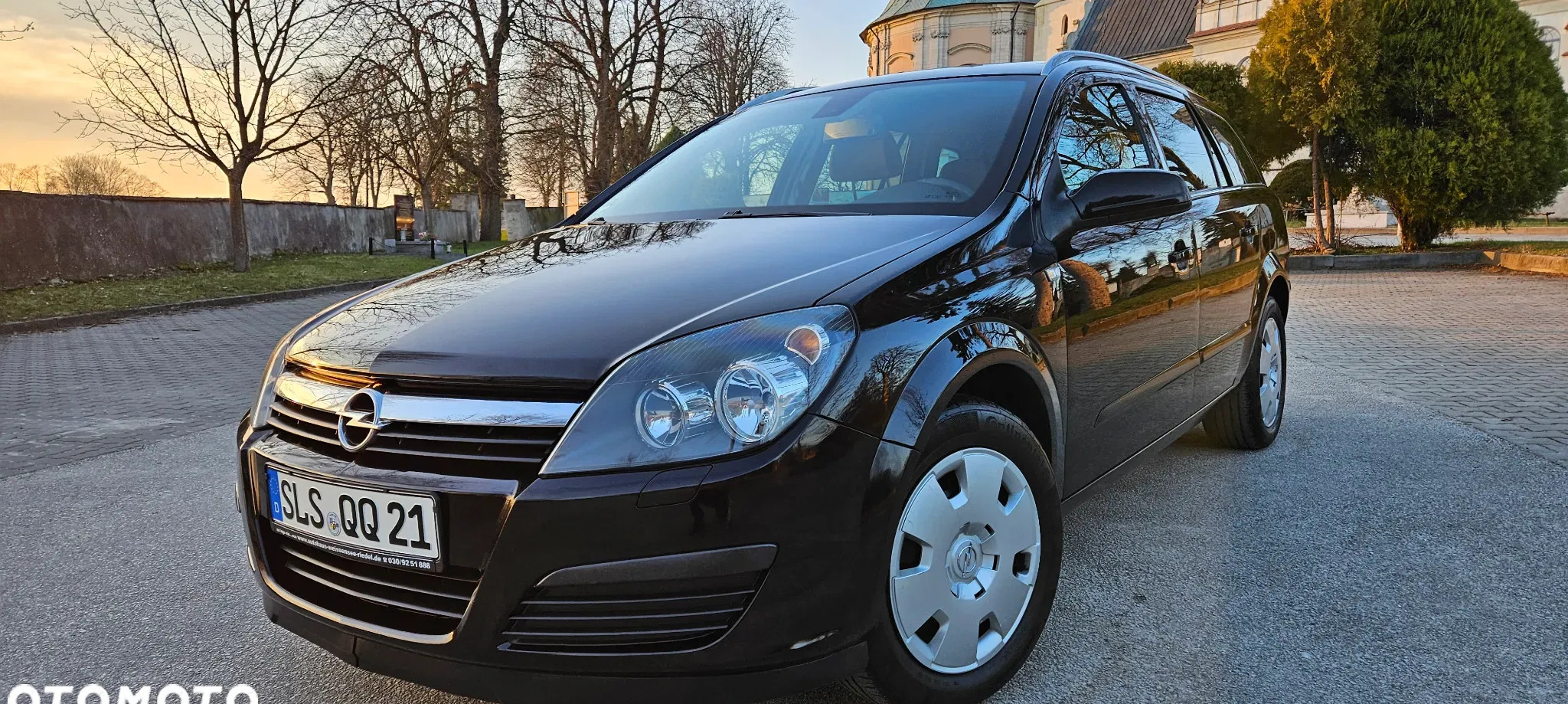 samochody osobowe Opel Astra cena 14500 przebieg: 178960, rok produkcji 2007 z Szczebrzeszyn